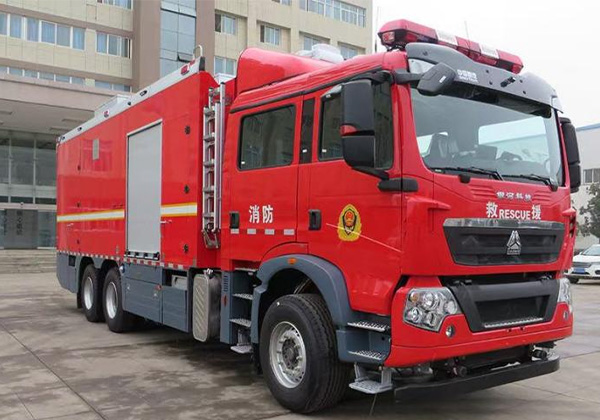 化學救援消防車