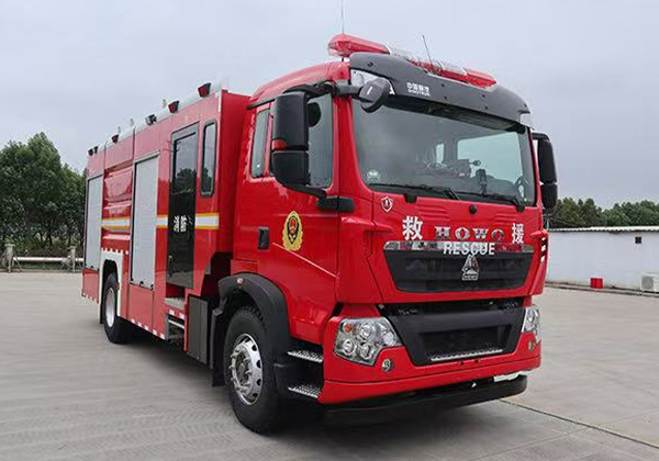 供液消防車