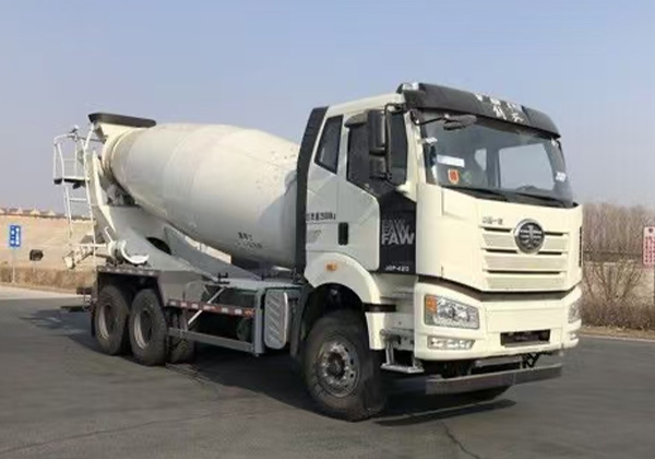 攪拌運(yùn)輸車(chē)