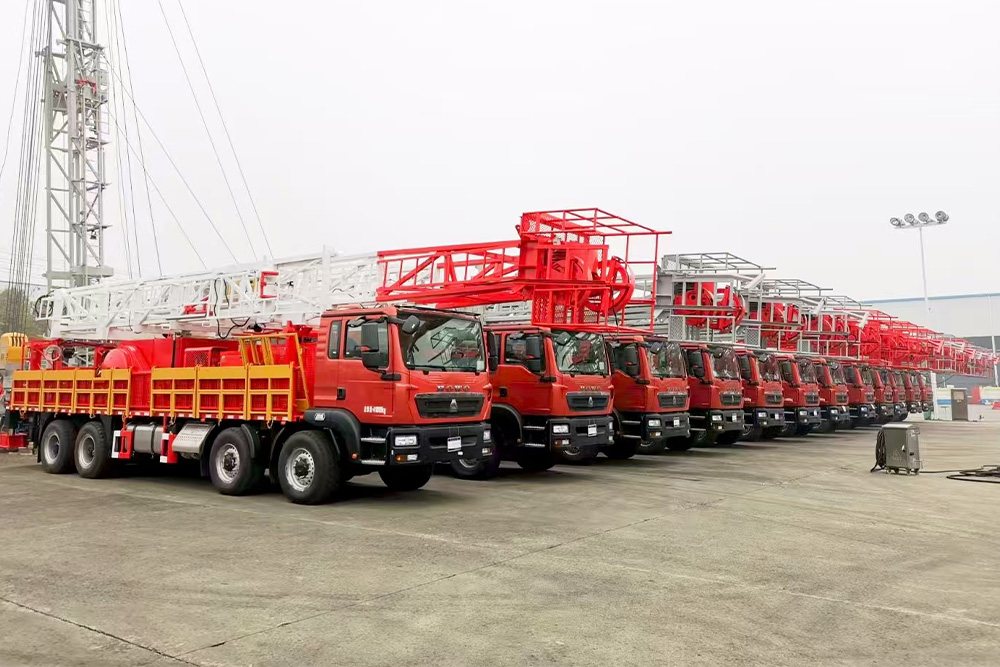 中石化修井機(jī)批量交車